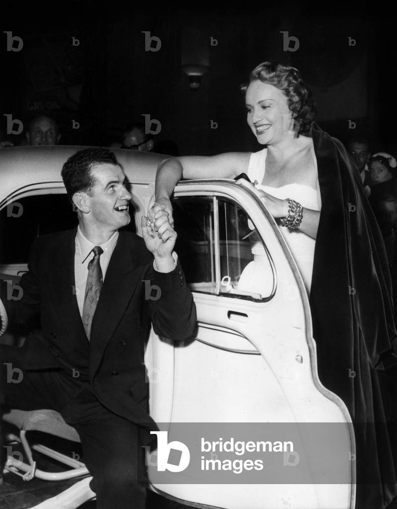 Actress Ginette Leclerc Congratulating Jean Brouat For his New 4Cv Renault Car October 13, 1955 (b/w photo)