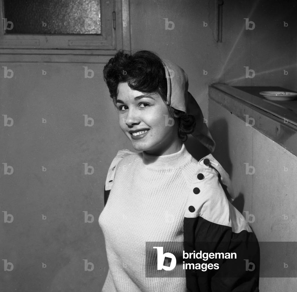 Gisele Charbit, 2Nd Miss France 1956, January 10, 1956 (After Marysefabre) (b/w photo)