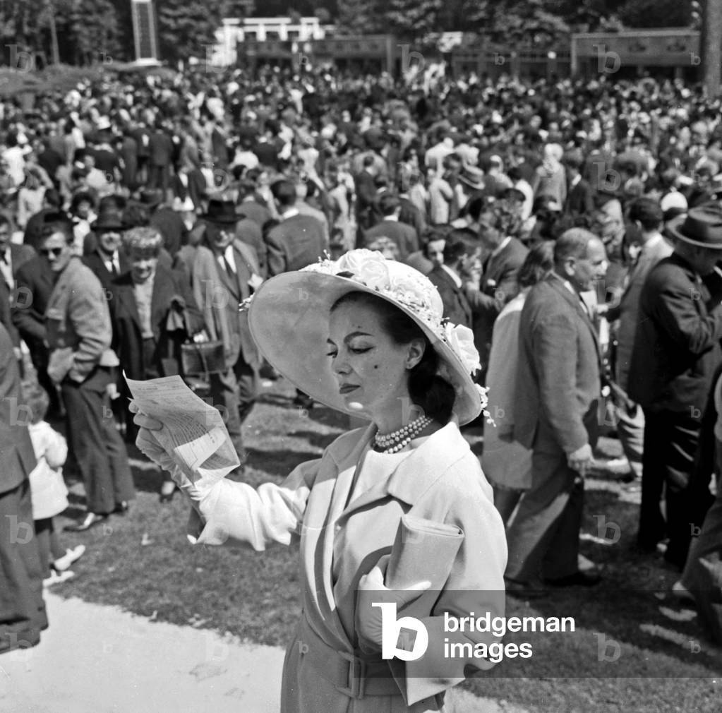 Maria Felix at Horse Race in Chantilly (