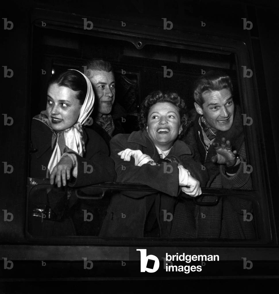 Jeanne Moreau Jean Pierre Kerien Annabella And Georges Marchal February 4, 1949 Neg: 14927 (b/w photo)