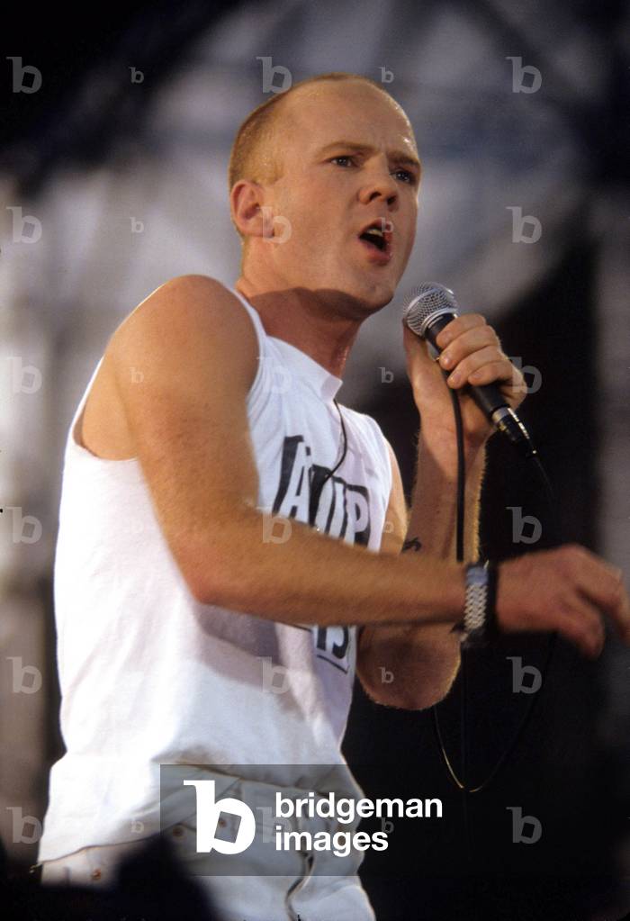 Singer Jimmy Sommerville on Stage in Paris For 10Th Anniversary of French-Radio Nrj September 23, 1991 (photo)