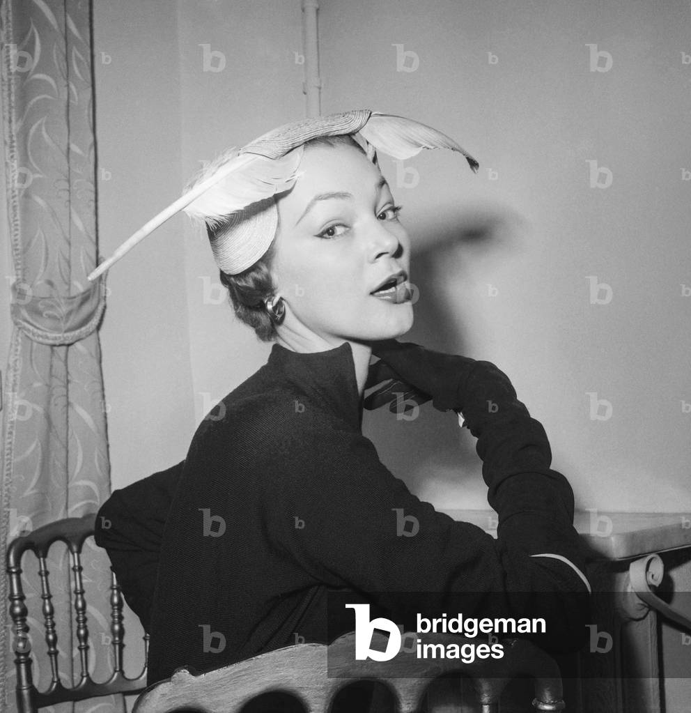 Hat by Marie Christiane, Paris, January 23, 1952 (b/w photo)