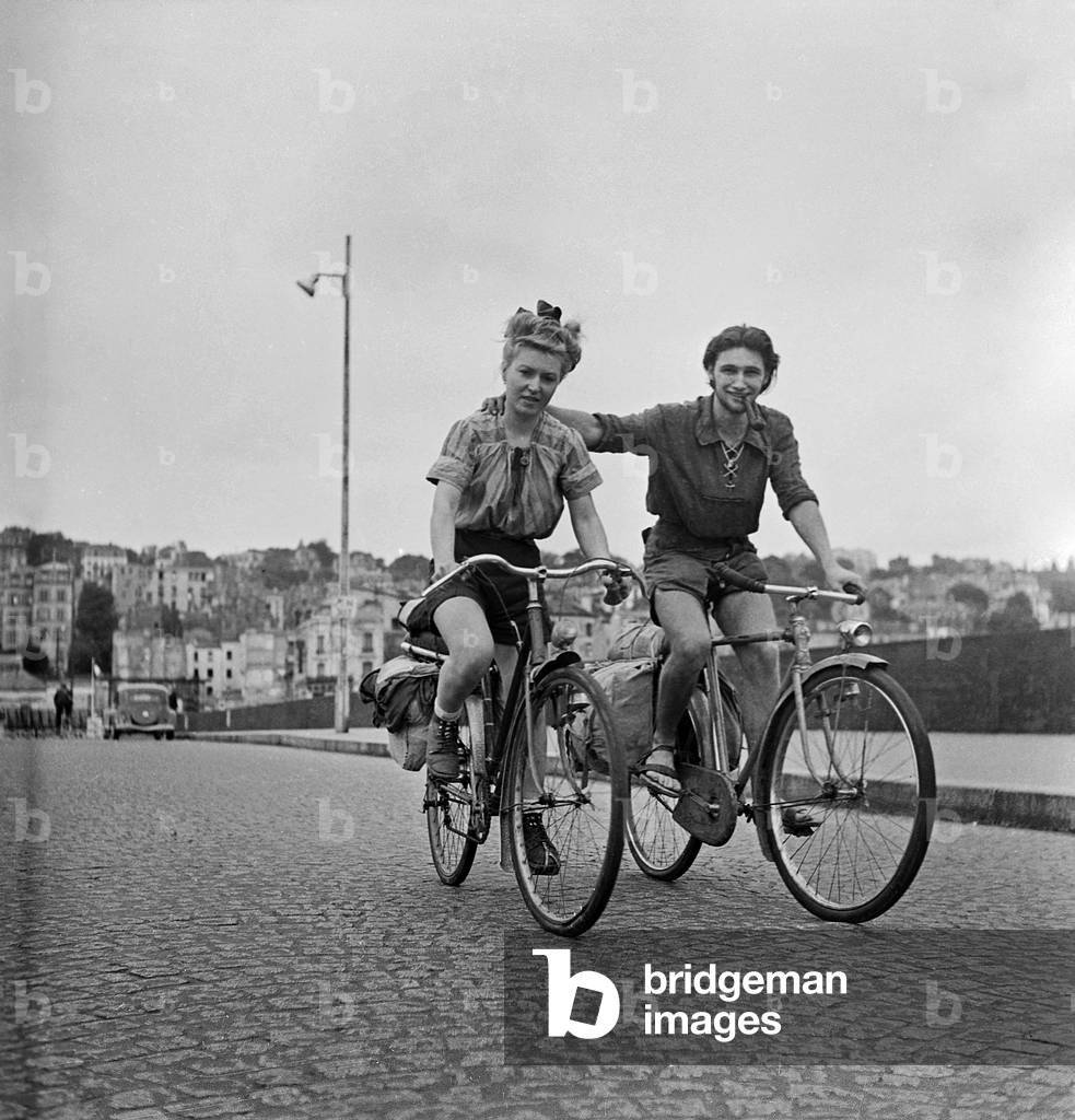 Pentecost Week End, June 8, 1946 : The Bike To Leave The Town (b/w photo)
