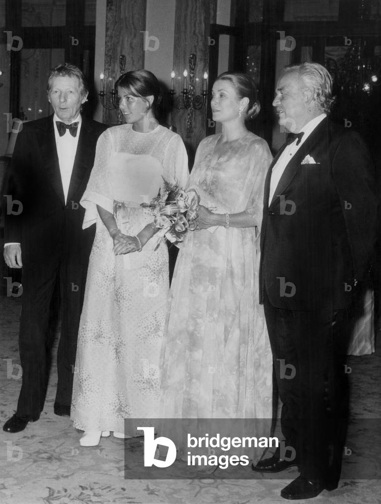 Danny Kaye With Prince Rainier Iii, Princes Grace, Princess Caroline on August 16, 1973 at A Gala (b/w photo)