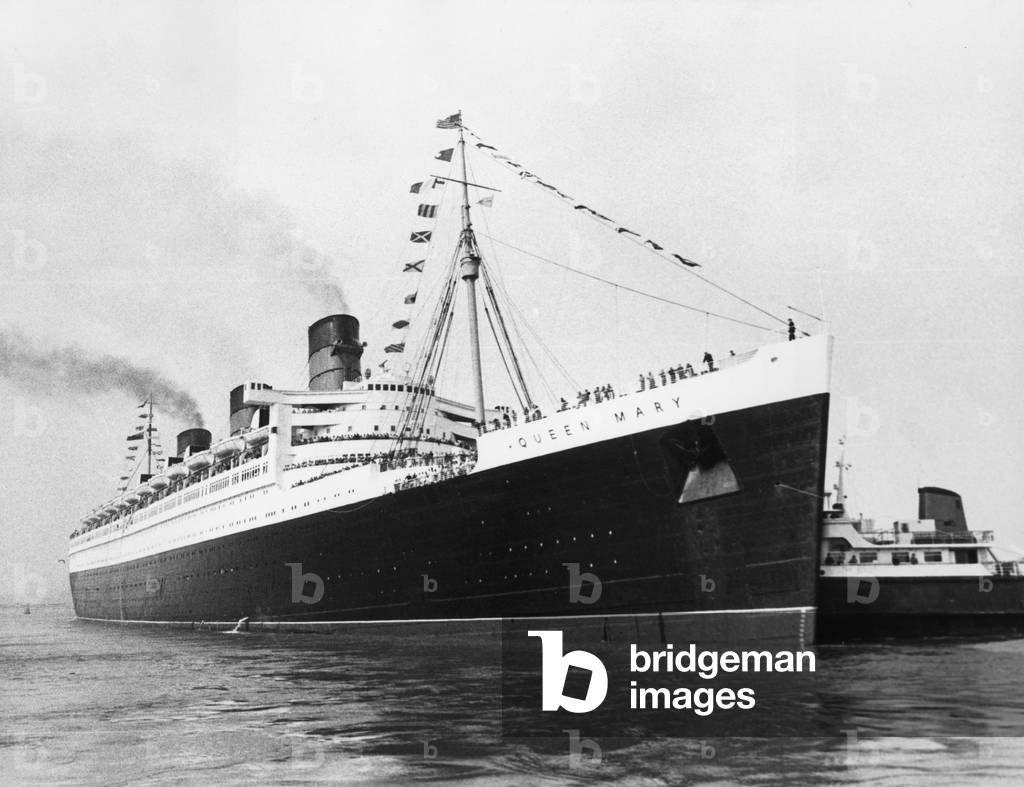 English Liner Queen Mary in 1967 (Year of his Last Cruise) (b/w photo)