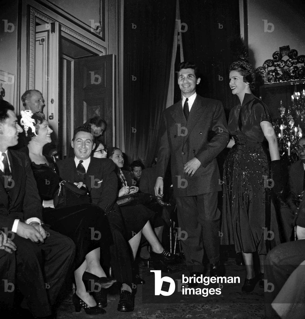 Presentation of male winter fashion, Paris, October 13, 1949 (b/w photo)