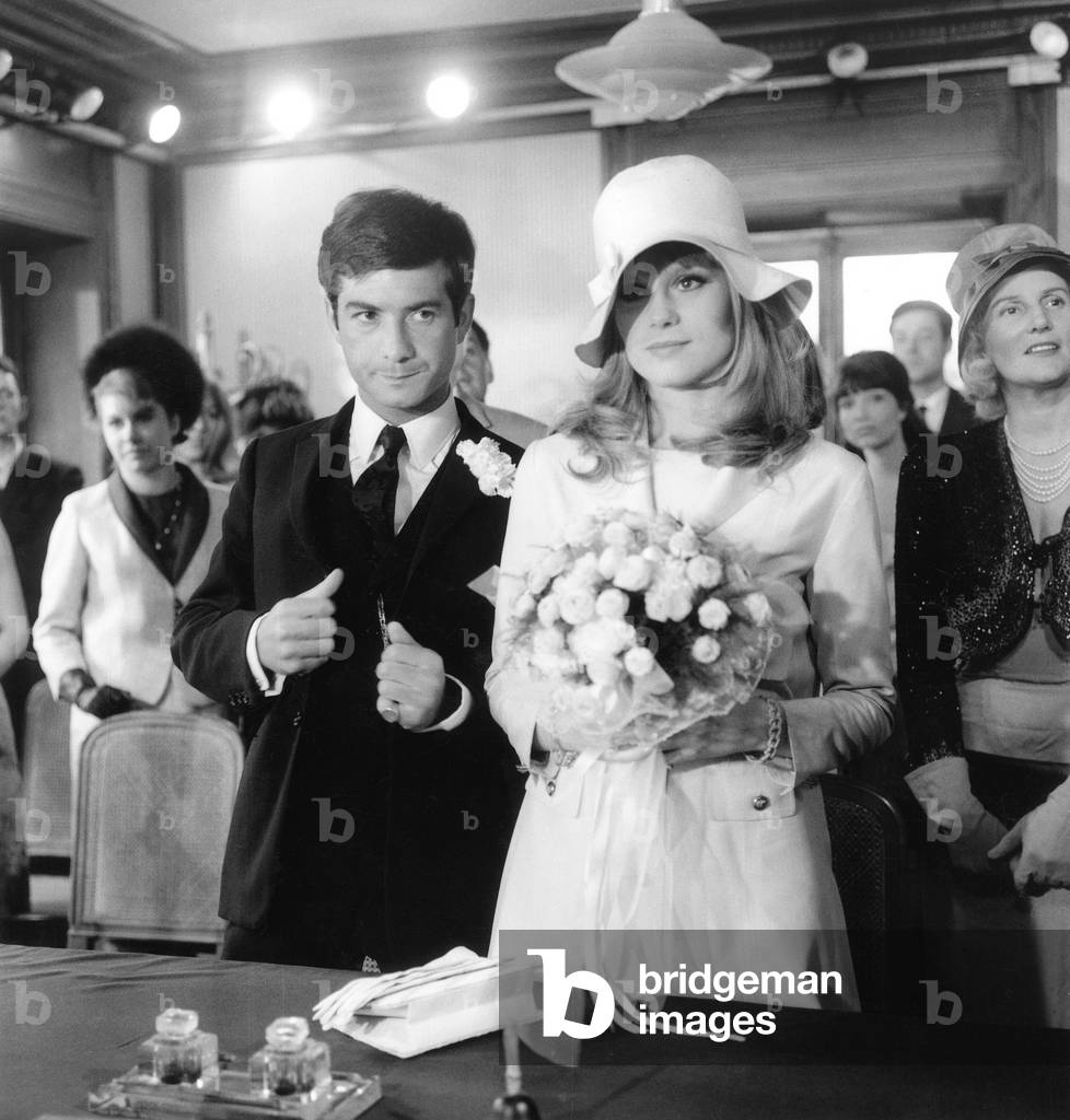 La Chasse A L'Homme De Edouardmolinaro Et Ecrit Par Michelaudiard Avec Jean Claude Brialy Et Francoise Dorleac Le 10 Avril 1964 Neg:B85298 (b/w photo)