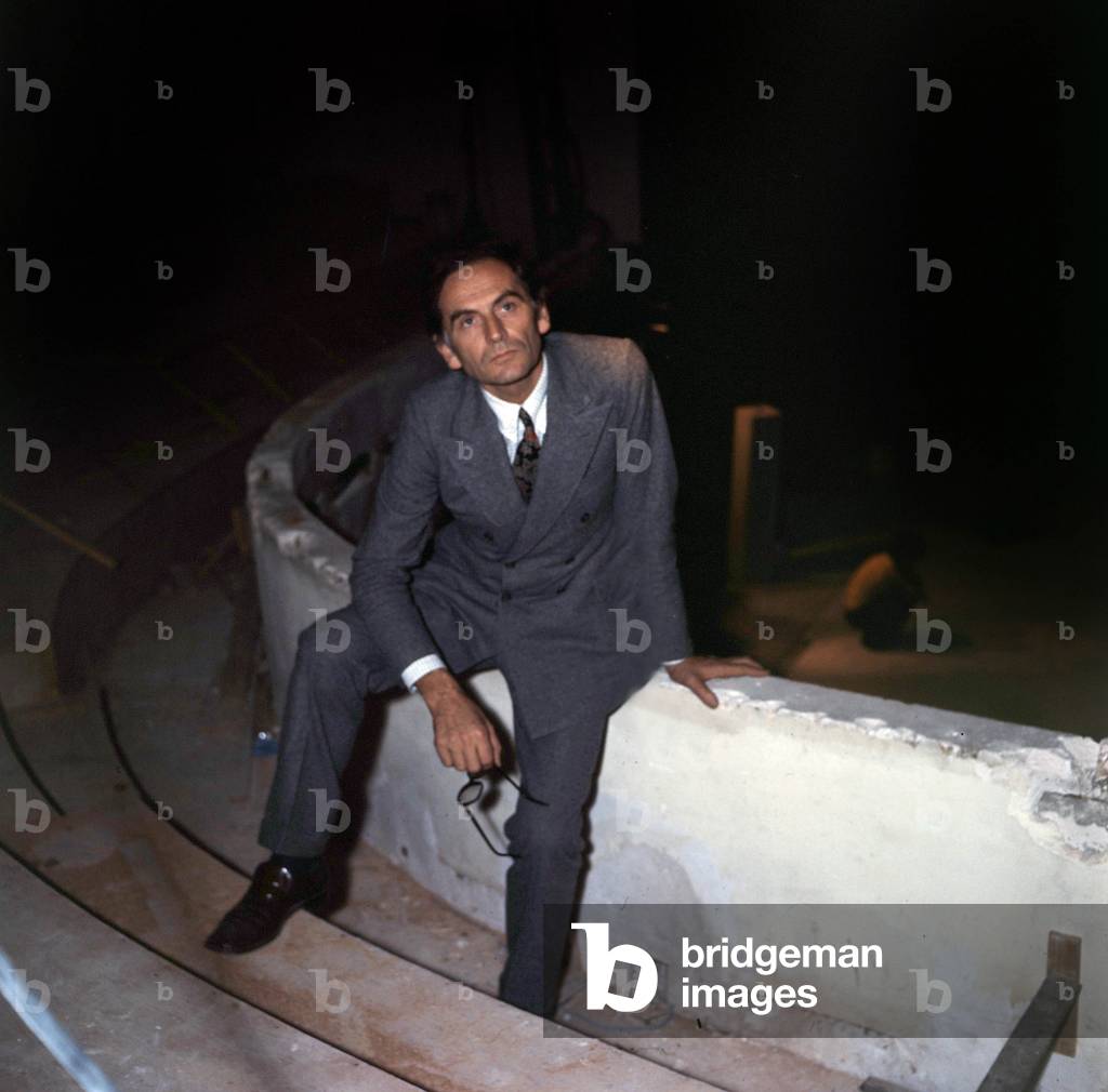 French Couturier Pierre Cardin C.1969 (photo)