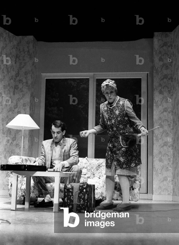 Olivier Pajot and Sylvie Joly in Play 