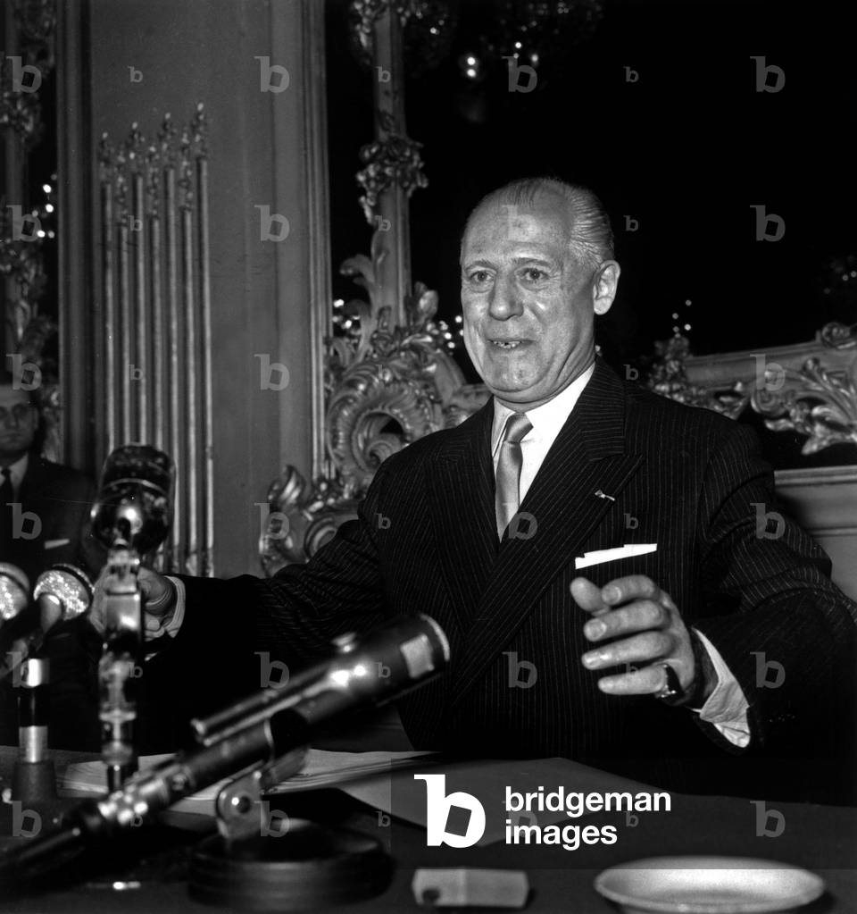 French Officer General Salan (In Favour of French Algeria) here during Press Conference in Paris in Which He Advocated For A Civic Unification October 25, 1960 during The War in Algeria (b/w photo)