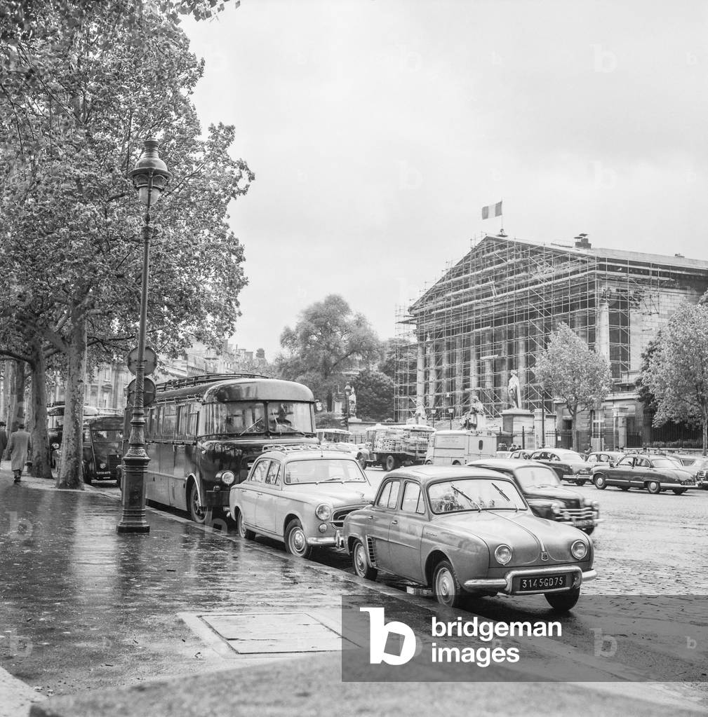 Palais Bourbon (b/w photo)