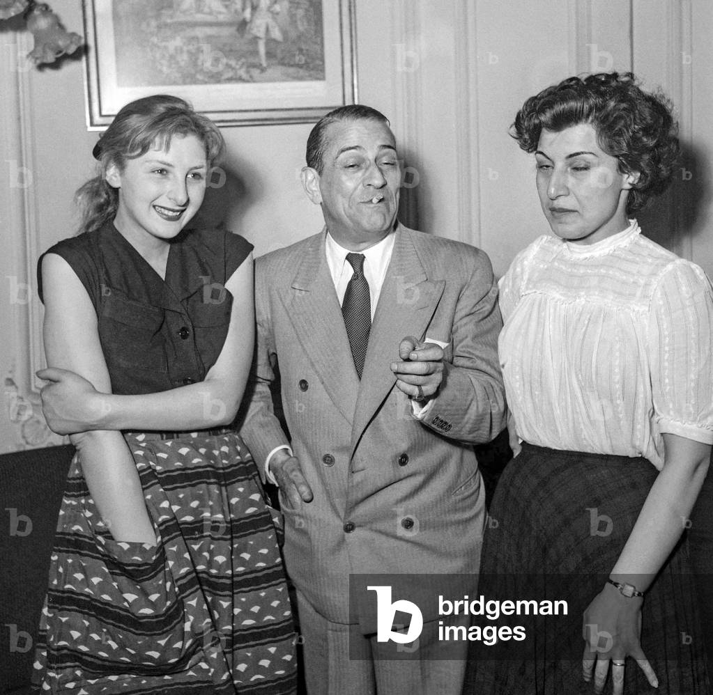 Tragedy examination at the French National Academy of Dramatic Arts in Paris, July 3, 1950 : Nathalie Nerval, Henri Rollan and Miss Monireh (b:w photo)