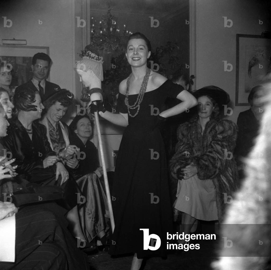 Showing of The Collection of Jewels By Line Vautrin, Paris, February 25, 1948 (b/w photo)