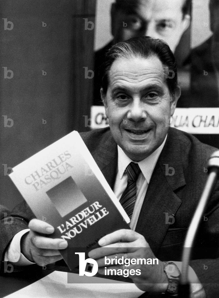 French Right Wing Politician Charles Pasqua Presenting his Book Five Months Before General Elections in France October 10, 1985 (b/w photo)