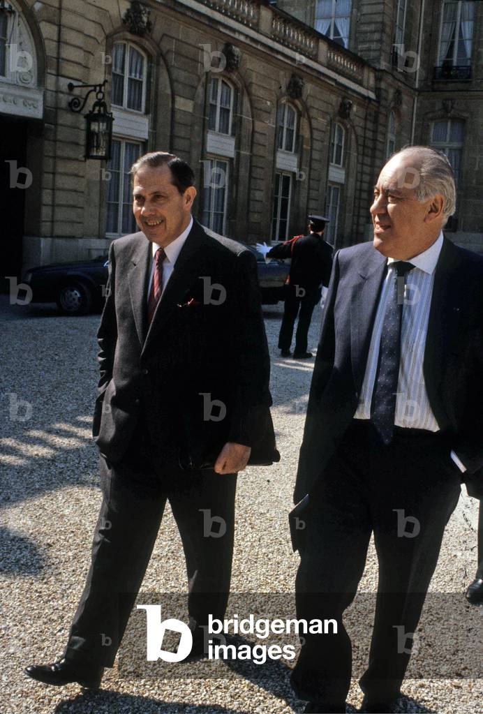 Robert Pandraud and Charles Pasqua December 1986 (photo)