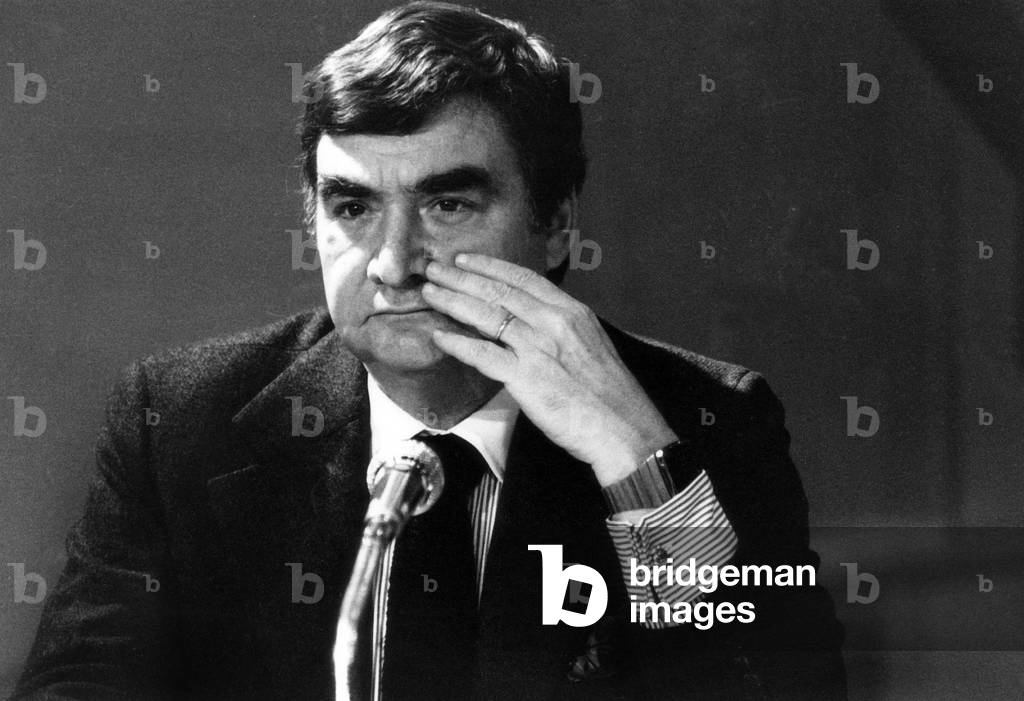 Pierre Salinger (1925-2004) during A Speech To The Radio, To The Club of The Press on Europe 1 , on December 12Th, 1977  (b/w photo)