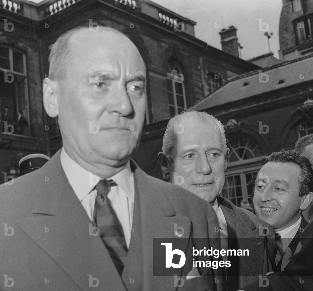 Algerian war : French generals Edmond Jouhaud and Raoul Salan leaving Matignon Hotel after meeting with DeGaulle, Paris, June 3, 1958 (b/w photo)