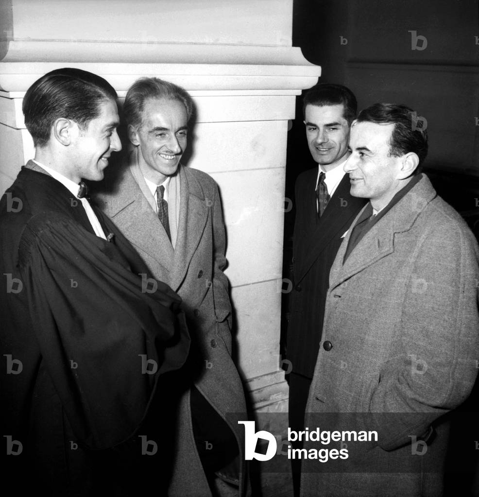 Proces By Victor Kravchenko In Paris January-April 1949 Ici In January 1949: Proces Intente For Defamation By Victor Andreievich Kravchenko Former Sovietic High-Official Refuge In the United States Against The Communist Weekly Les Lettres Francaises Neg: 17400- Trial of Victor Kravchenko in Paris January-April 1949: Former Soviet Senior Civil Servant Victor Andreievich Kravchenko Who took Refuge in The Usa here Sue Communist Newspaper Les Lettres Francaises For Libel (b/w photo)