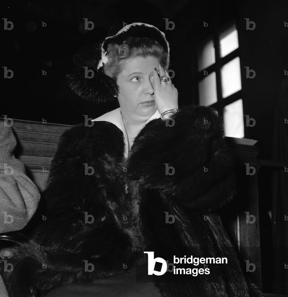 Nadia temperton at her trial for blackmail, 1952
