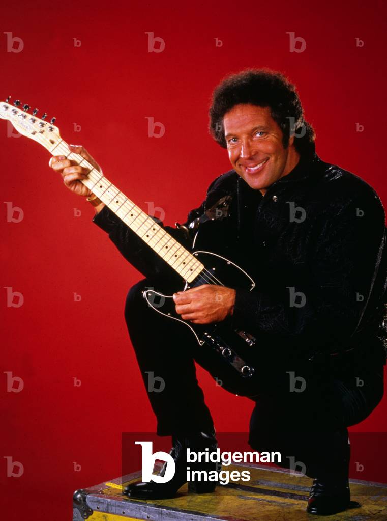Tom Jones in August 1987 (photo)