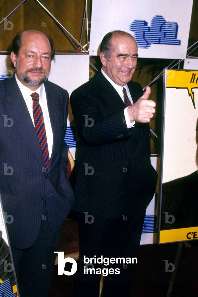 Herve Bourges and Francis Bouygues during Transfer of Powers at Management of French Tv Channel Tf1 April 17, 1987 (Privatization of Tf1) (photo)