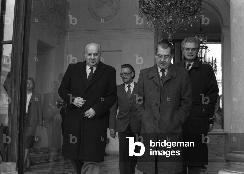 March 15, 1982 : Claude Estier, Mr Chandernagor, Bettino Craxi and Lionel Jospin leaving the Elysee after lunch with president FrancoisMitterrand (b/w photo)