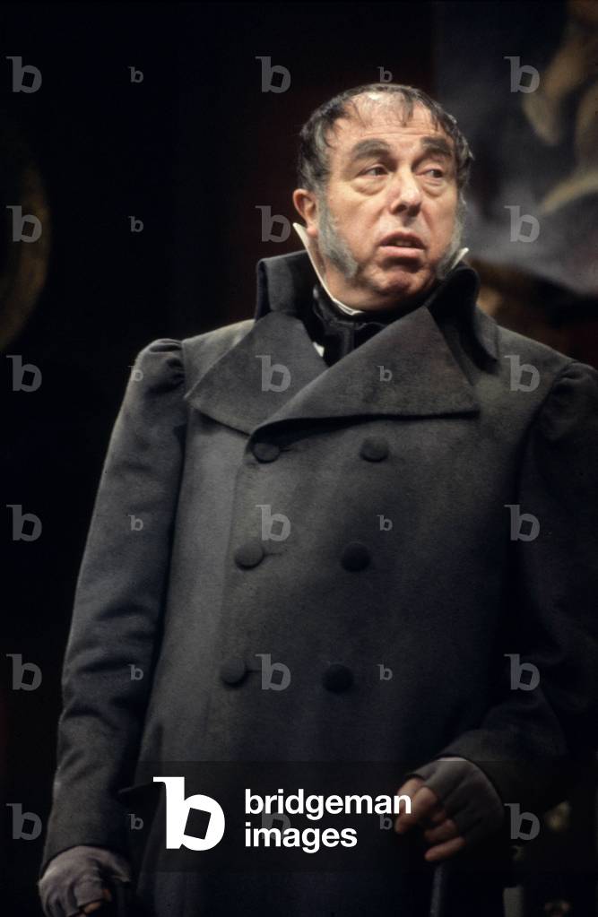 At the Theatre Tonight “Colonel Chabert” With Jean Meyer In January February 1978 (photo)