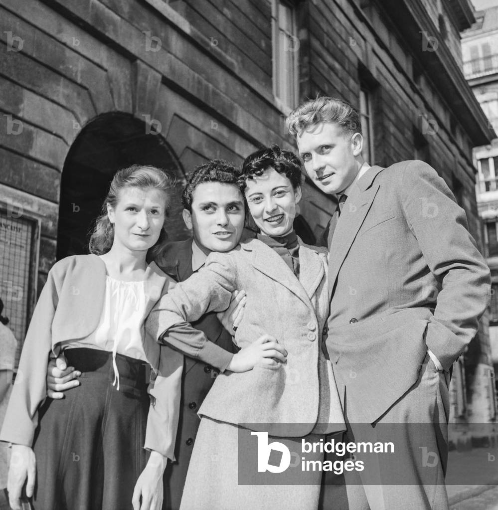 Tragedy competition at the Academy, Paris, July 2, 1951 : French actors Huguette Forge, Roger Mollien, Marcelle Ranson and Jacques Soiret (b/w photo)
