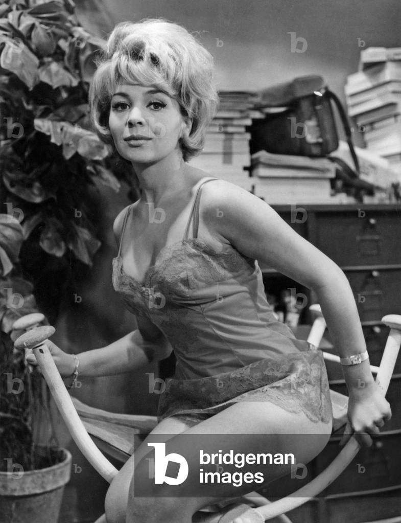 Patricia Viterbo On The Shooting Of The Big Arms Film On February 11, 1964 (b/w photo)