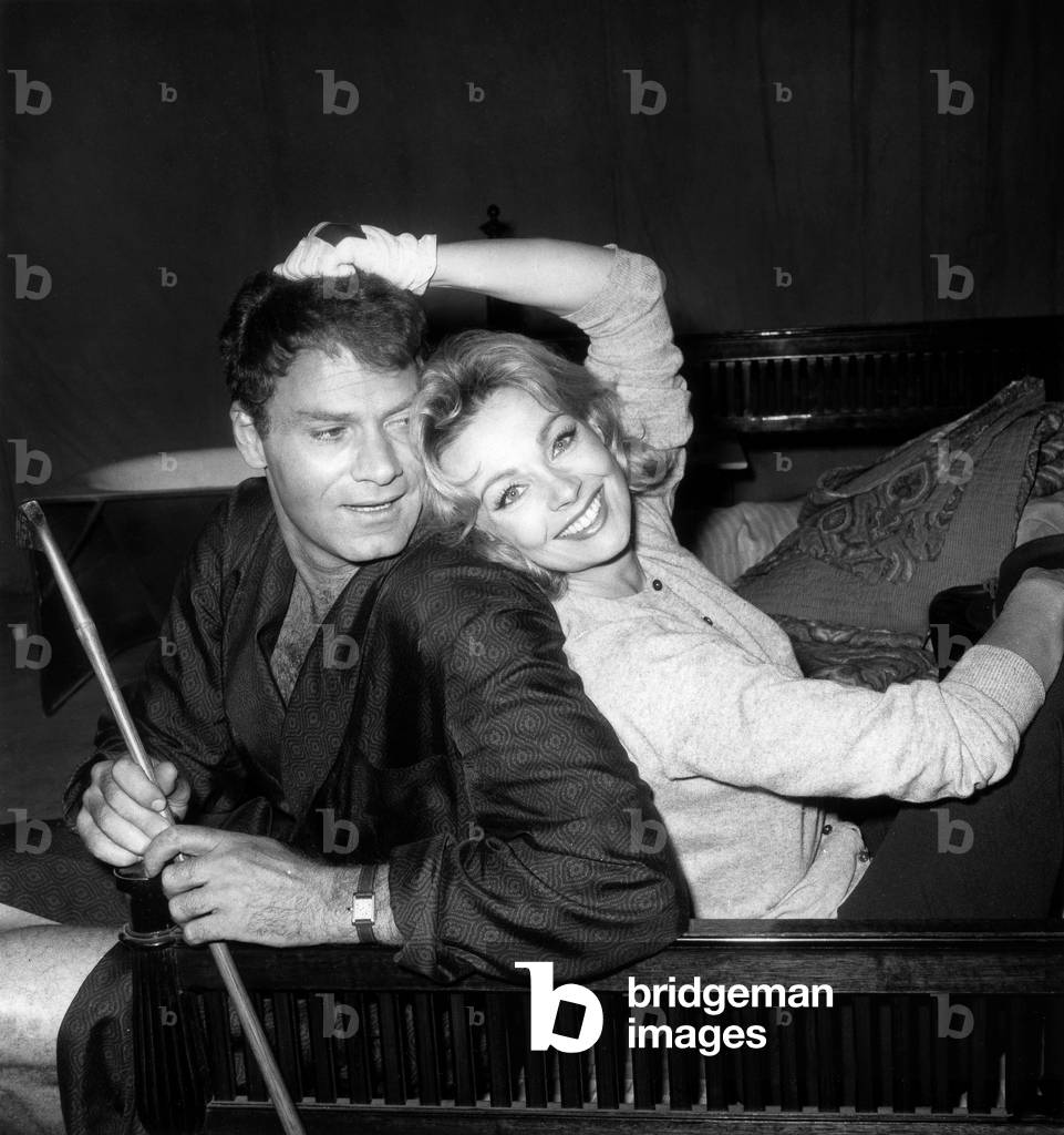 Christian Marquand et Dany Robin sur le plateau du film « Les Parisiennes » 20 octobre 1961 (photo b/s)