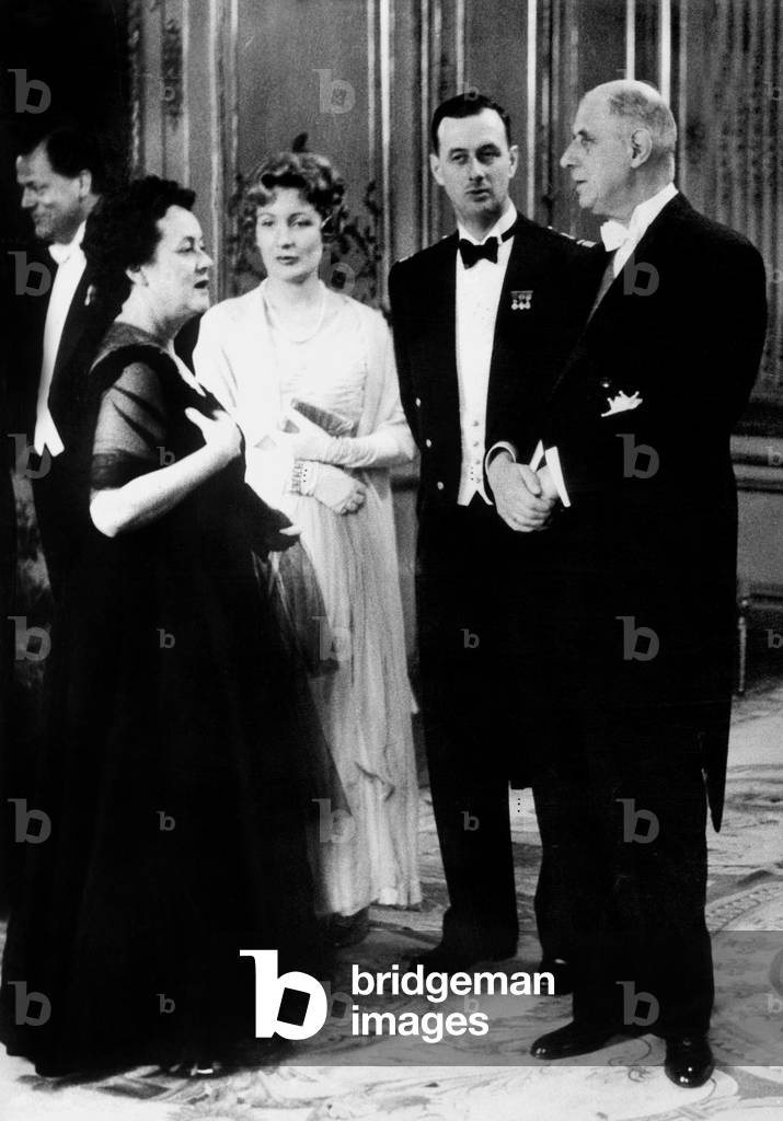 French President Charles De Gaulle With his Wife Yvonne , Their Son Philippe De Gaulle and his Wife Henriette De Montalembert , during Reception For The Members of The Senate June 10, 1959 (b/w photo)