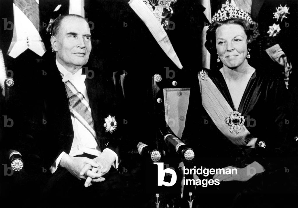 queen Beatrix of Holland receiving french president Francois Mitterrand at the royal palace in Amsterdam during his visit in Holland Fbruary 08, 1984 (b/w photo)