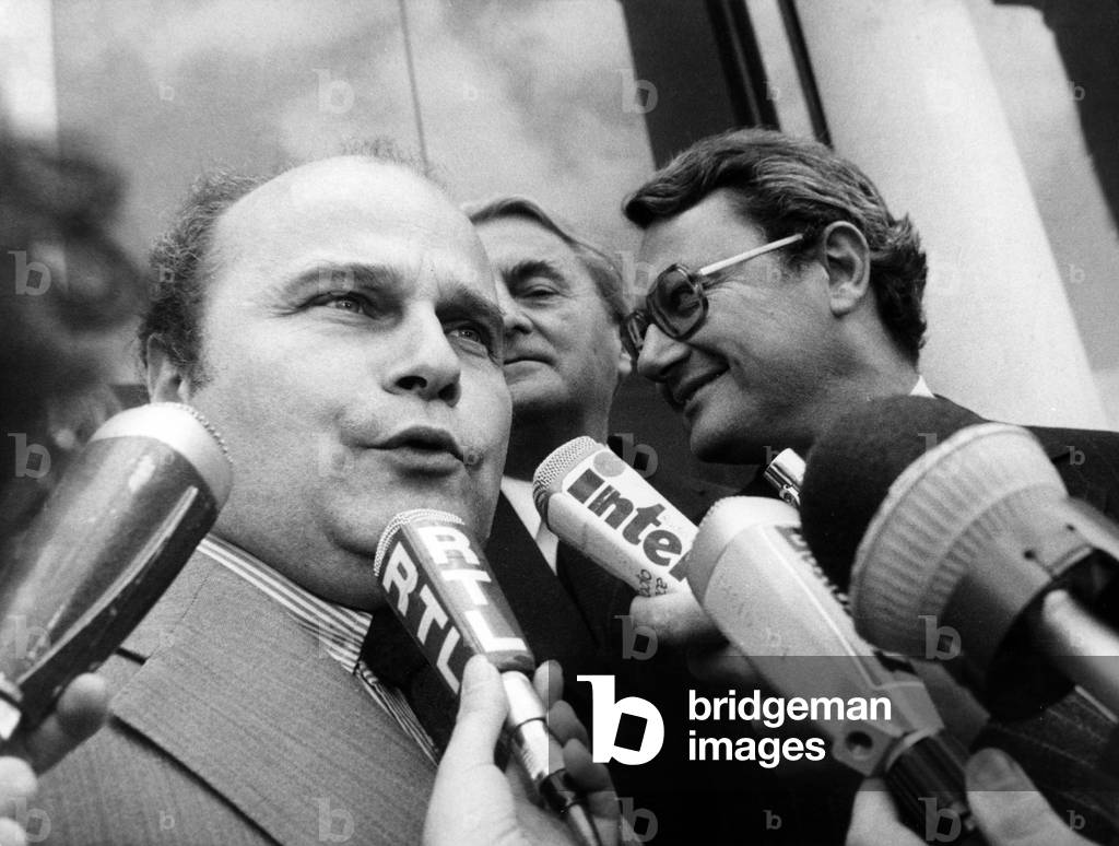 French Parisian Politician Roger Chinaud Leaving Elysee, Paris, After Meeting With President Giscardd'Estaing May 13, 1976 (b/w photo)