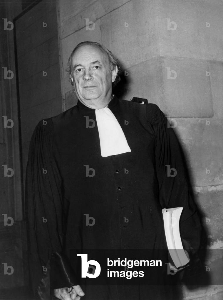 The Lawyer Jacques Isorni of Dominiquepoli For The Process of Berthelemy Guerini Arriving at The Law Court, January 5, 1970 (b/w photo)