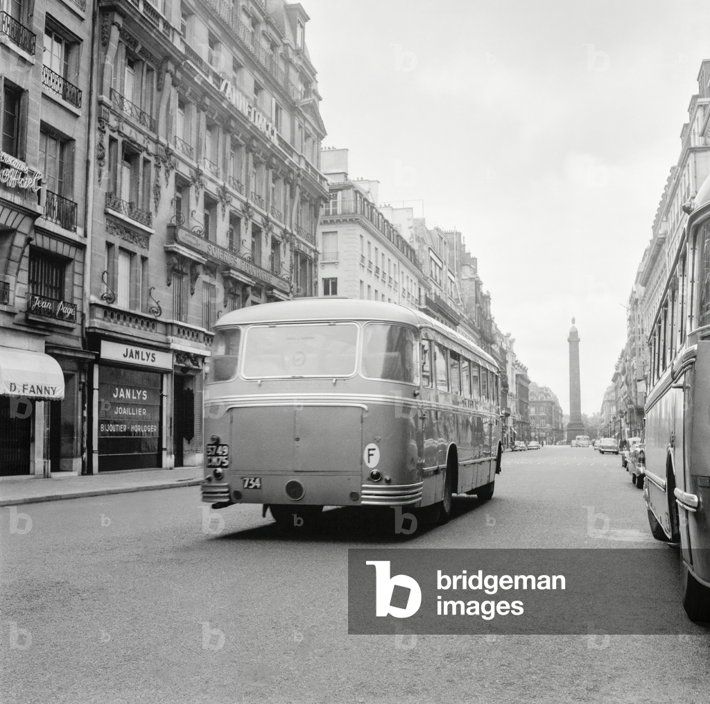 Tourist Bus