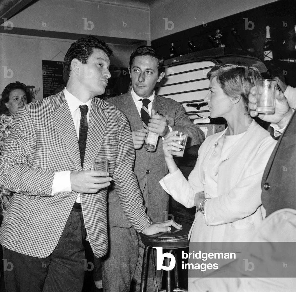 Jean Gaven, Jean Rochefort and Emmanuelle Riva at Bourget airport, Paris, leaving for Moscow for filming of 