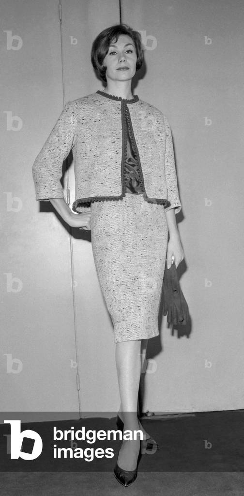 Presentation of Albert Lempereur fashion, Paris, November 15, 1960 (b/w photo)