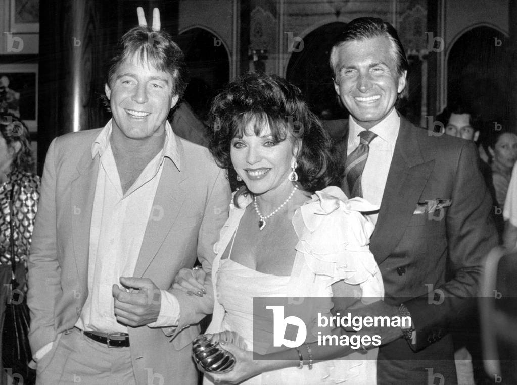 Joan Collins With George Hamilton and Bill Wiggins in Marrakesh May 29, 1988 (b/w photo)