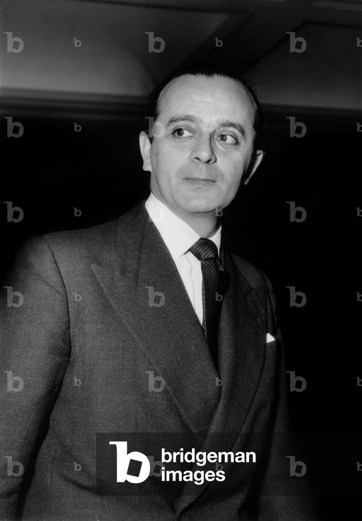Larry Adler Award Of The Disc Academy December 2, 1954 (b/w photo)