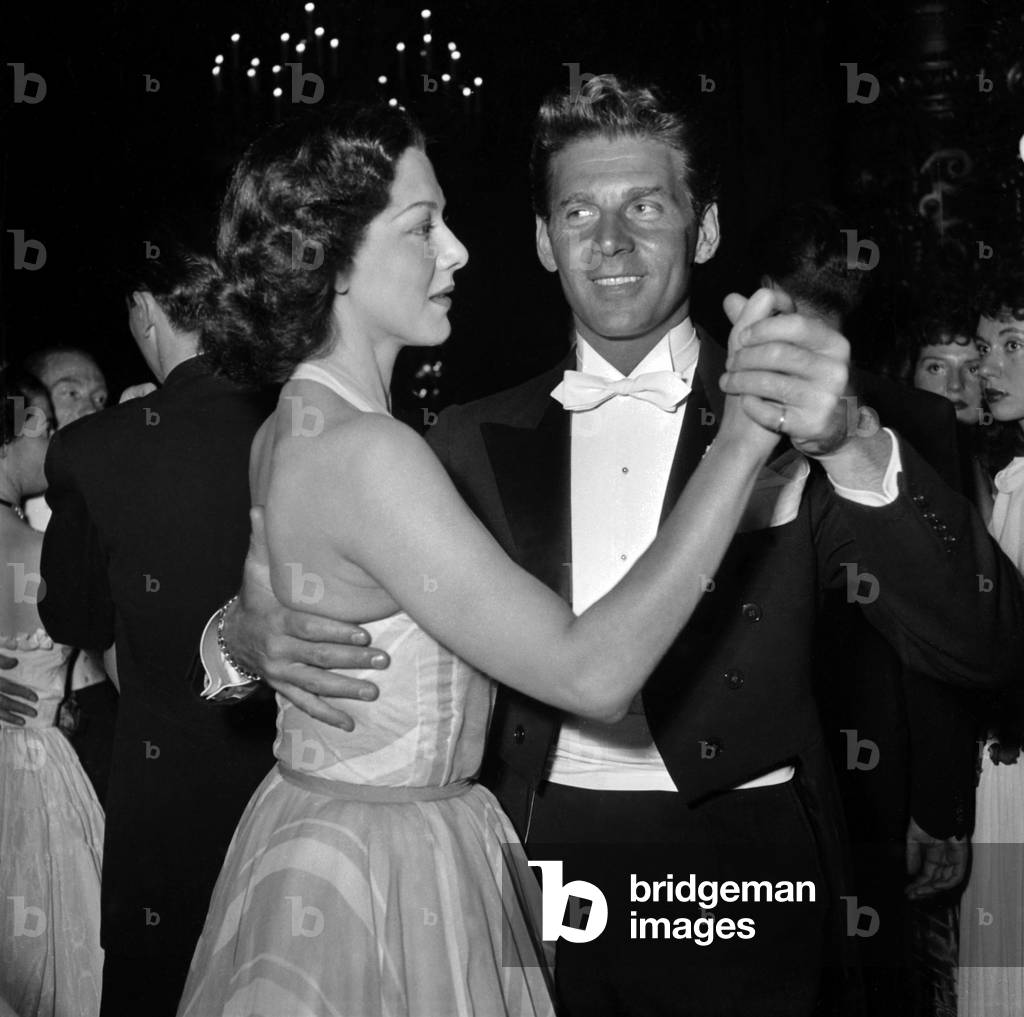 Charity Gala (“Bal Des Little Beds Blancs”), Paris Opera, October 14, 1948: Maria Montez Et Jean Pierre Aumont (b/w photo)