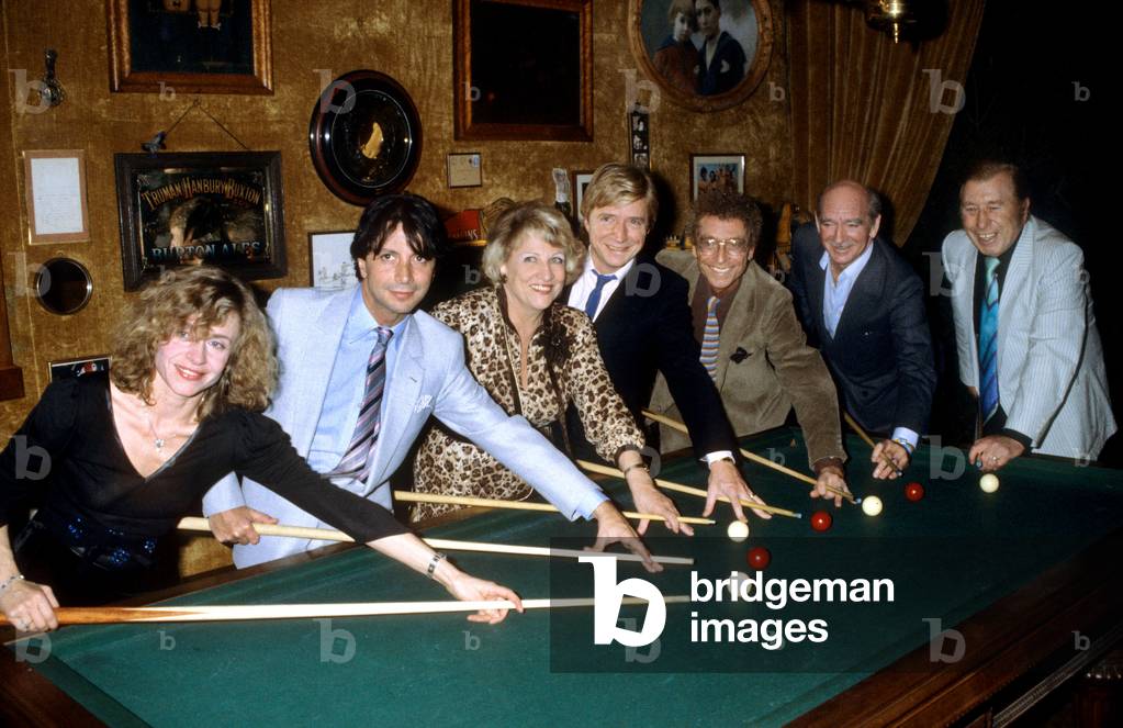 Elisabeth Depardieu, Herve Villard, Anny Gould, Pascal Sevran, Darry Cowl, Eddie Barclay and Aimable Playing Billiard November 28, 1983 (photo)