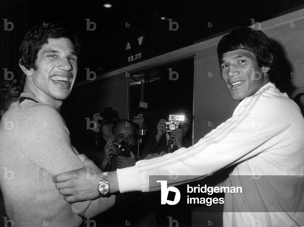 Carlos Monzon Before His Match Against Gratien Tonna In Paris December 12, 1975 (b/w photo)