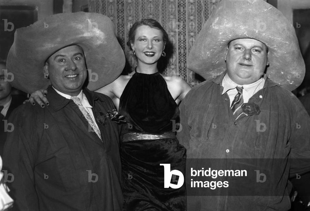 Warehousemen at Paris Covered Market Winners of The Competition Consisting in Carrying Heavy Loads, 1937-1939 (b/w photo)