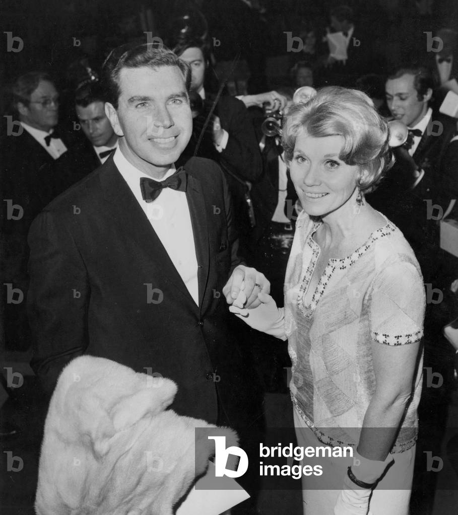 Eva Marie Saint and her Husband Arriving at Empire Theatre in Paris For Showing of Film 