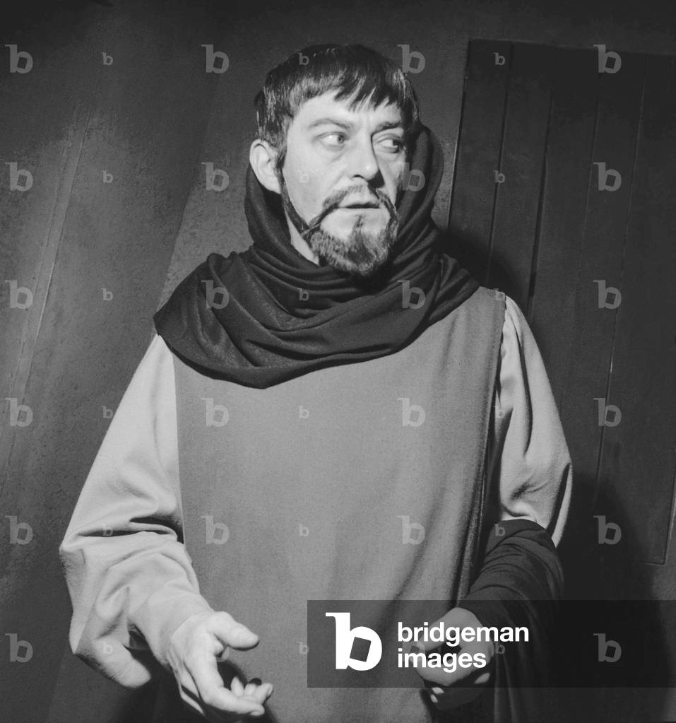Rehearsal of play 