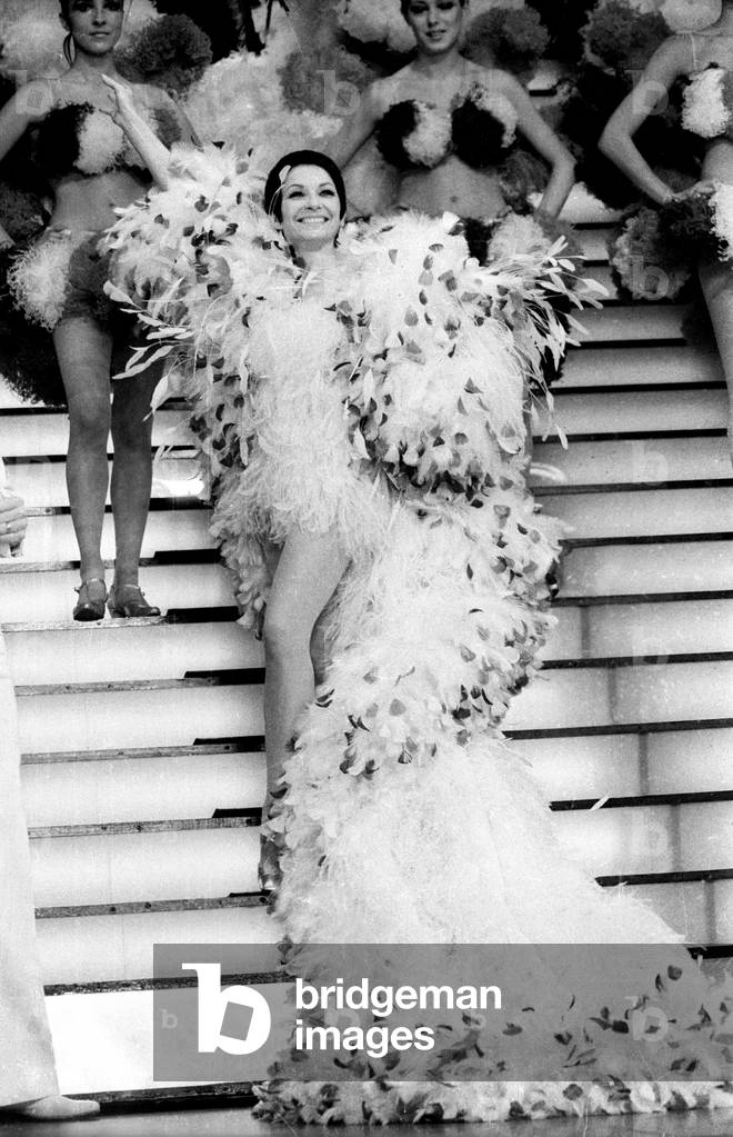 Zizi Jeanmaire on Stage during Rehearsal of The Revue of Casino De Paris January 28, 1970 (b/w photo)