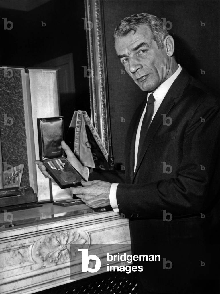 Claude Collard Secretaire General Du C.N.O.S.F (Comite National Olympique Francais) A Son Bureau Du Siege Du Comite Olympique Francais A Paris Avant D'Etre Elu President Le 5 Janvier 1972 (b/w photo)