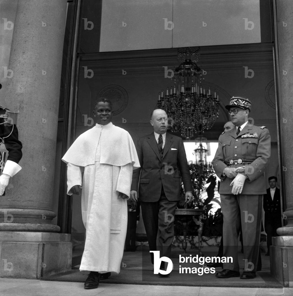 Fulbert Youlou et Jacques Foccart (b/w photo)