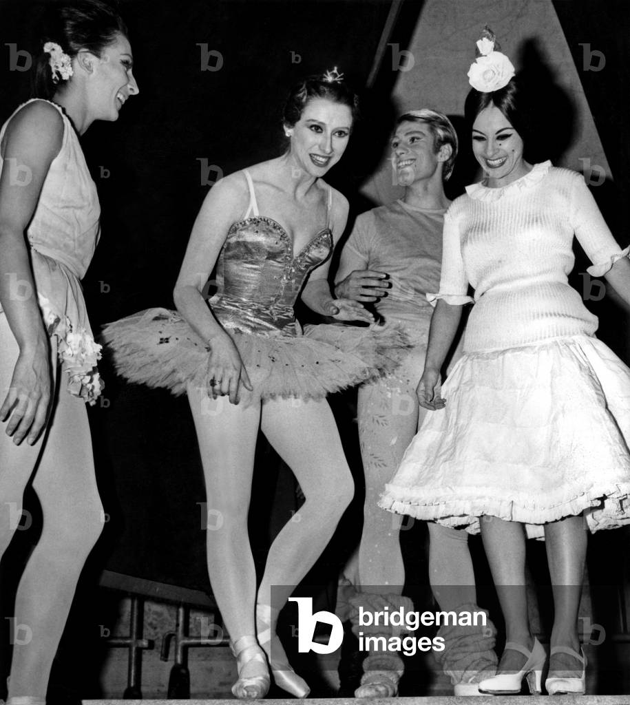 Maia Plissetskaia Bolshoi Ballerina Dhere With Claire Motte Jean Pierre Bonnefous and Spanish Dancer Lucero Tena at Show in Homage To Pablopicasso in Paris December 01, 1966 (b/w photo)