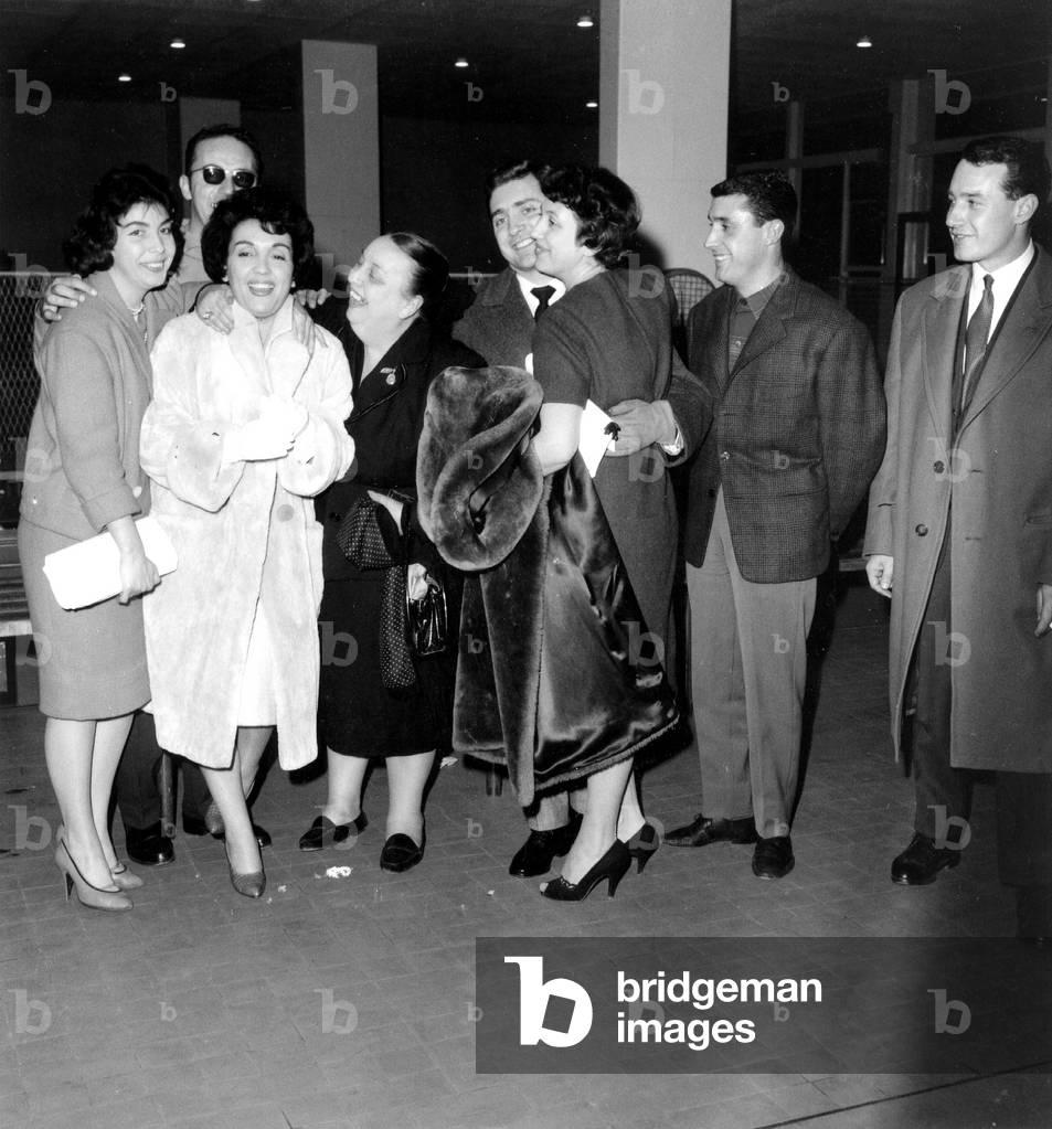 Gloria Lasso and Claude Pagliani in Nice November 19, 1952 (b/w photo)